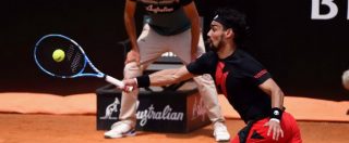 Copertina di Internazionali di Roma, Fabio Fognini rimontato da Rafael Nadal: illude nel primo set, poi crolla