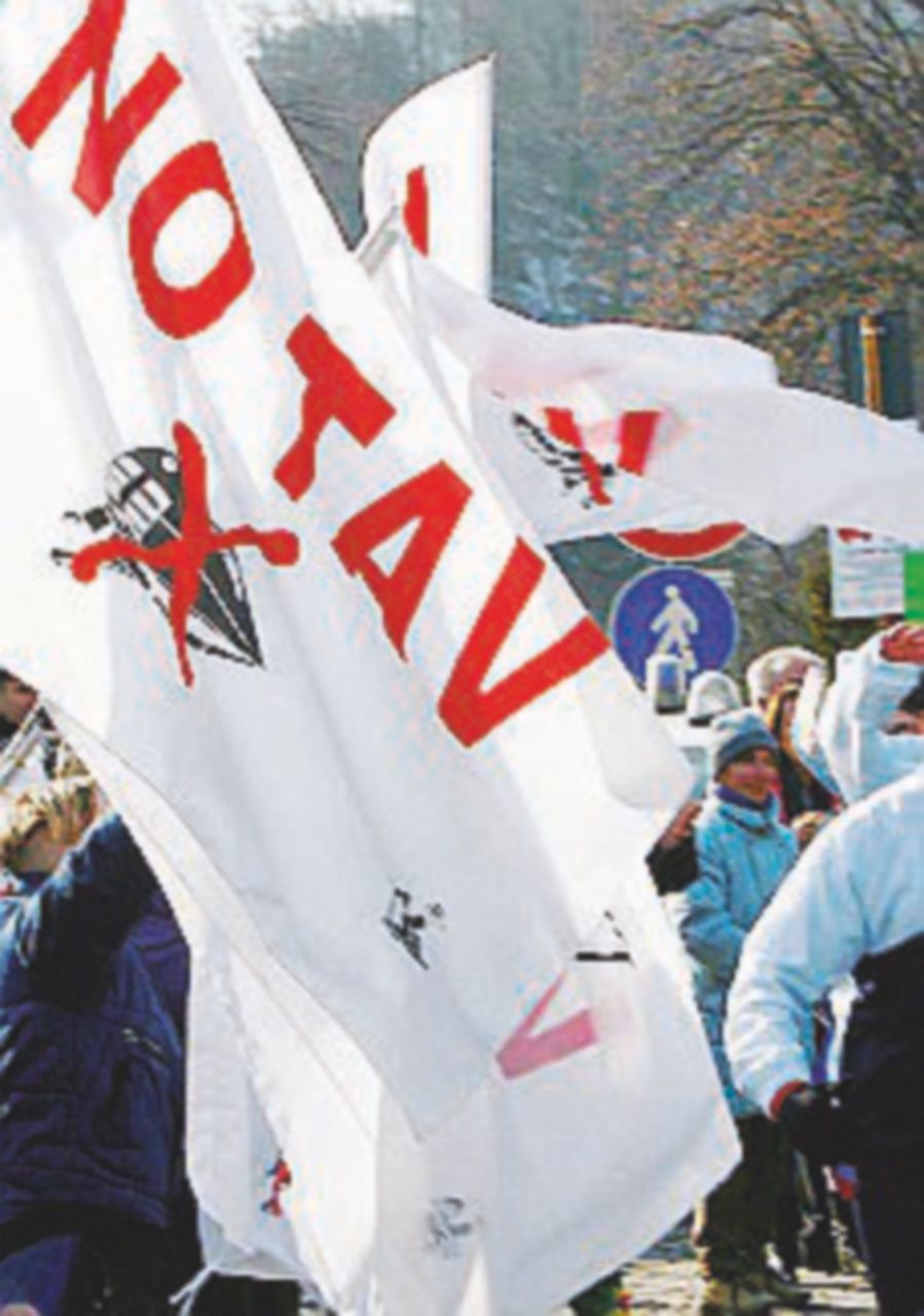 Coincidenze: Francia rifinanzia il Tav e complica la revisione