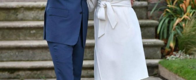 Royal wedding, Harry e Meghan sposi: la Regina li nomina duca e duchessa di Sussex. Tra i paggetti i piccoli George e Charlotte (FOTO)