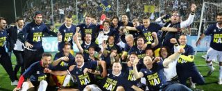 Copertina di Parma promosso in A, dal fallimento alla massima serie in soli tre anni: “Siamo ancora qua”
