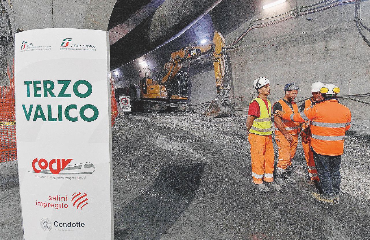 Copertina di L’inutile Terzo Valico, ecco perché i partiti lo vogliono