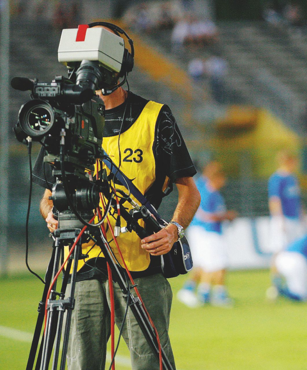 Diritti tv: Serie A senza soldi. Lite continua su MediaPro