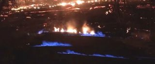 Copertina di Effetti speciali o realtà? Tra la lava incandescente del vulcano Kilauea spuntano fiamme blu