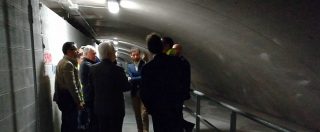 Copertina di Rieti, l’ispezione di Anas e M5s nella galleria della Valnerina: inaugurata 4 anni fa è chiusa da mesi per “problemi strutturali”