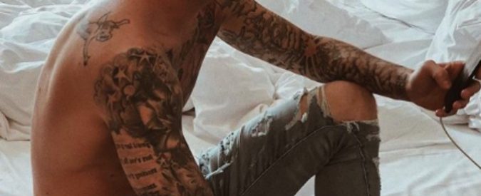 Loris Karius, il portiere del Liverpool e la vita ‘da copertina’: amico di Justin Bieber, fidanzato con una super modella