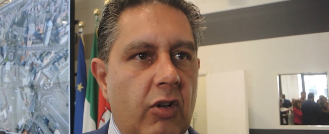 Copertina di Governo, Toti (FI): “No alla fiducia a Cottarelli, al voto il prima possibile”