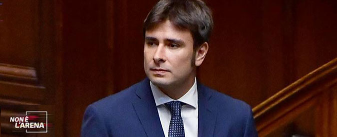 Copertina di Governo, Di Battista: “Mattarella? Faremo richiesta impeachment e speriamo che altri partiti la sostengano”