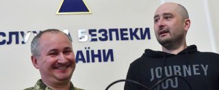 Copertina di Kiev, giornalista e scrittore russo Arkady Babchenko è vivo. Omicidio era una messa in scena: “Chiedo scusa”