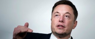 Copertina di Tesla, Elon Musk patteggia con la Sec: lascia la presidenza e dovrà pagare una multa da 40 milioni di dollari