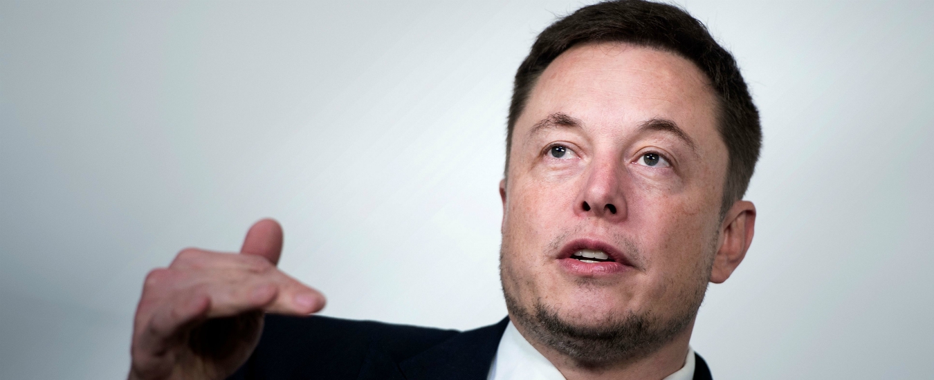 Tesla, Elon Musk patteggia con la Sec: lascia la presidenza e dovrà pagare una multa da 40 milioni di dollari