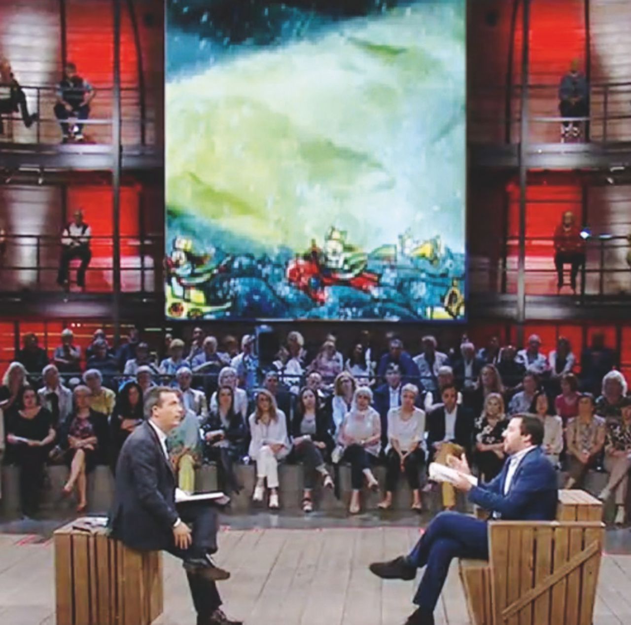 Copertina di Trance agonistica mediatica: questo Salvini non sbaglia più