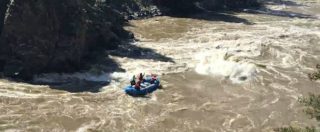 Copertina di Il rafting con il gommone è spettacolare, la figuraccia anche. E il risultato è esilarante