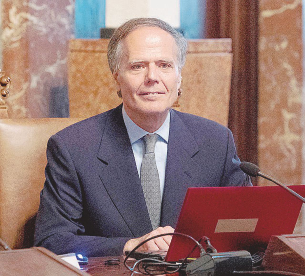 Il “garante” - Enzo Moavero Milanesi, 63 anni, è stato nominato ministro degli Esteri del governo Conte in chiave “anti-Savona” - Ansa Moavero, il diplomatico suggerito dal Colle