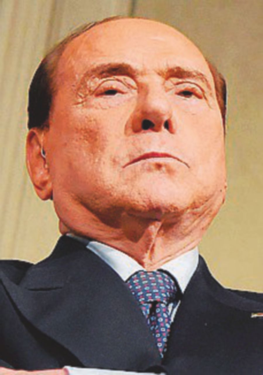 Berlusconi lasciato solo: “Forza Italia è all’opposizione” Berlusconi lasciato solo: “Forza Italia è all’opposizione”