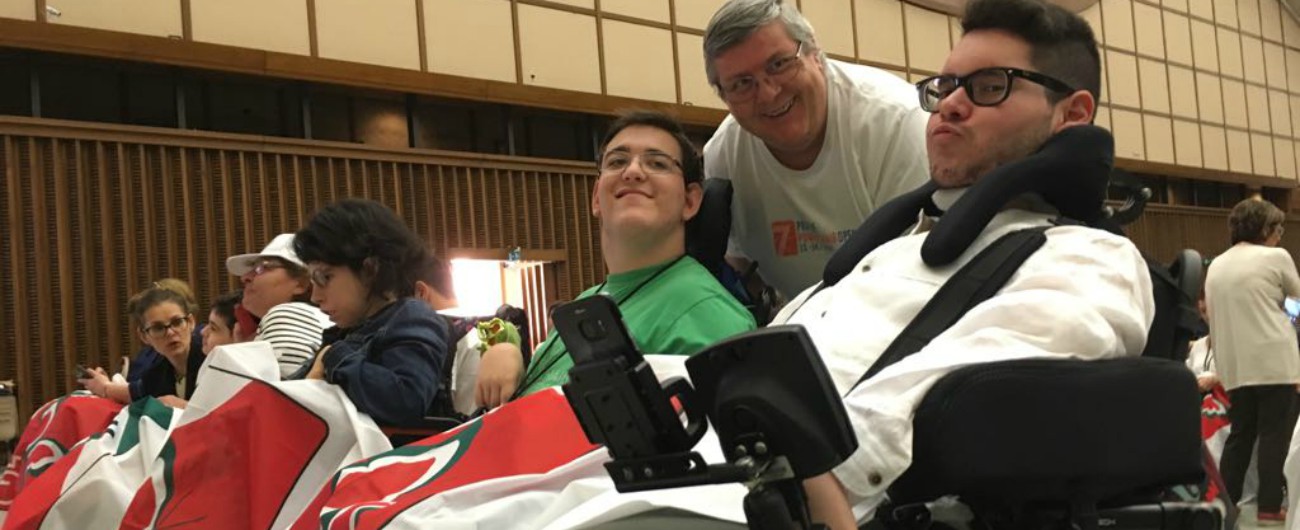 Copertina di Papa incontra l’Unione italiana per la lotta alla distrofia muscolare: “Siete una ‘palestra’ di vita attraverso la lezione della sofferenza”