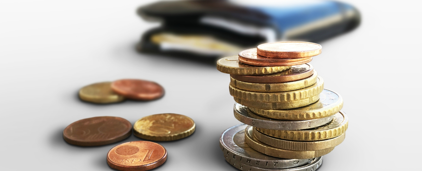 Euro e spread, investimenti-rifugio per risparmiatori preoccupati