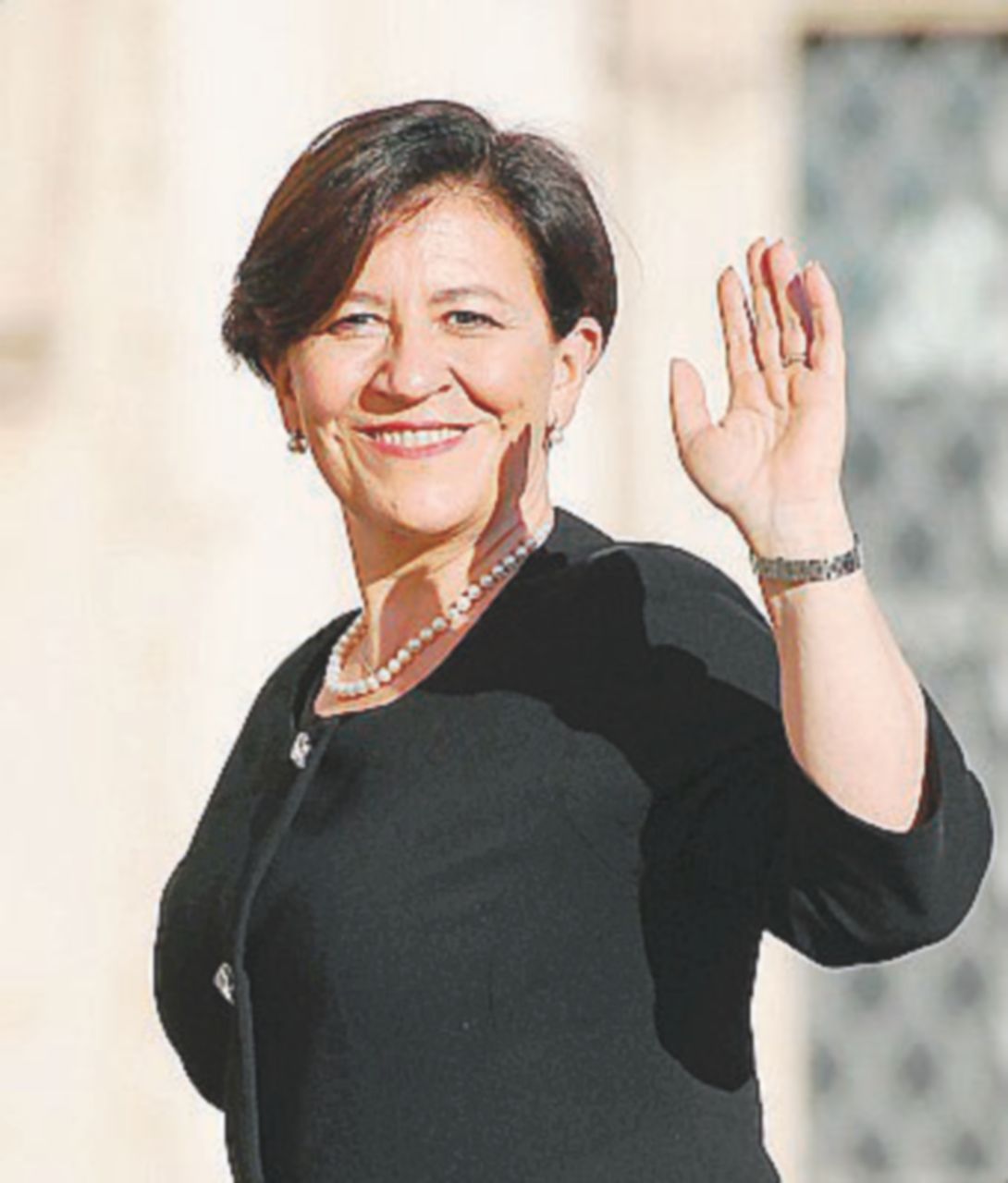 - Elisabetta Trenta - Ansa Trenta fa trasferire il marito per evitare conflitti d’interessi