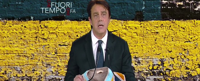 Copertina di A Che fuori tempo che fa Crozza veste per la prima volta i panni di Giuseppe Conte. Il risultato è esilarante