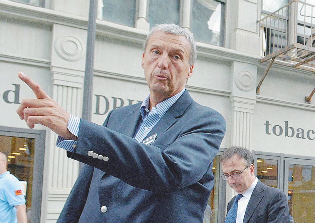 Una società a Mosca - Il lobbista Emmmanuel Goût ha 59 anni - Ansa Da Berlusconi al Cremlino: “Sto con Putin, voglio la Rai”