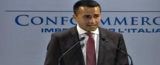 Copertina di Governo, Di Maio all’assemblea di Confcommercio: “Iva non aumenterà e clausole si salvaguardia saranno disinnescate”