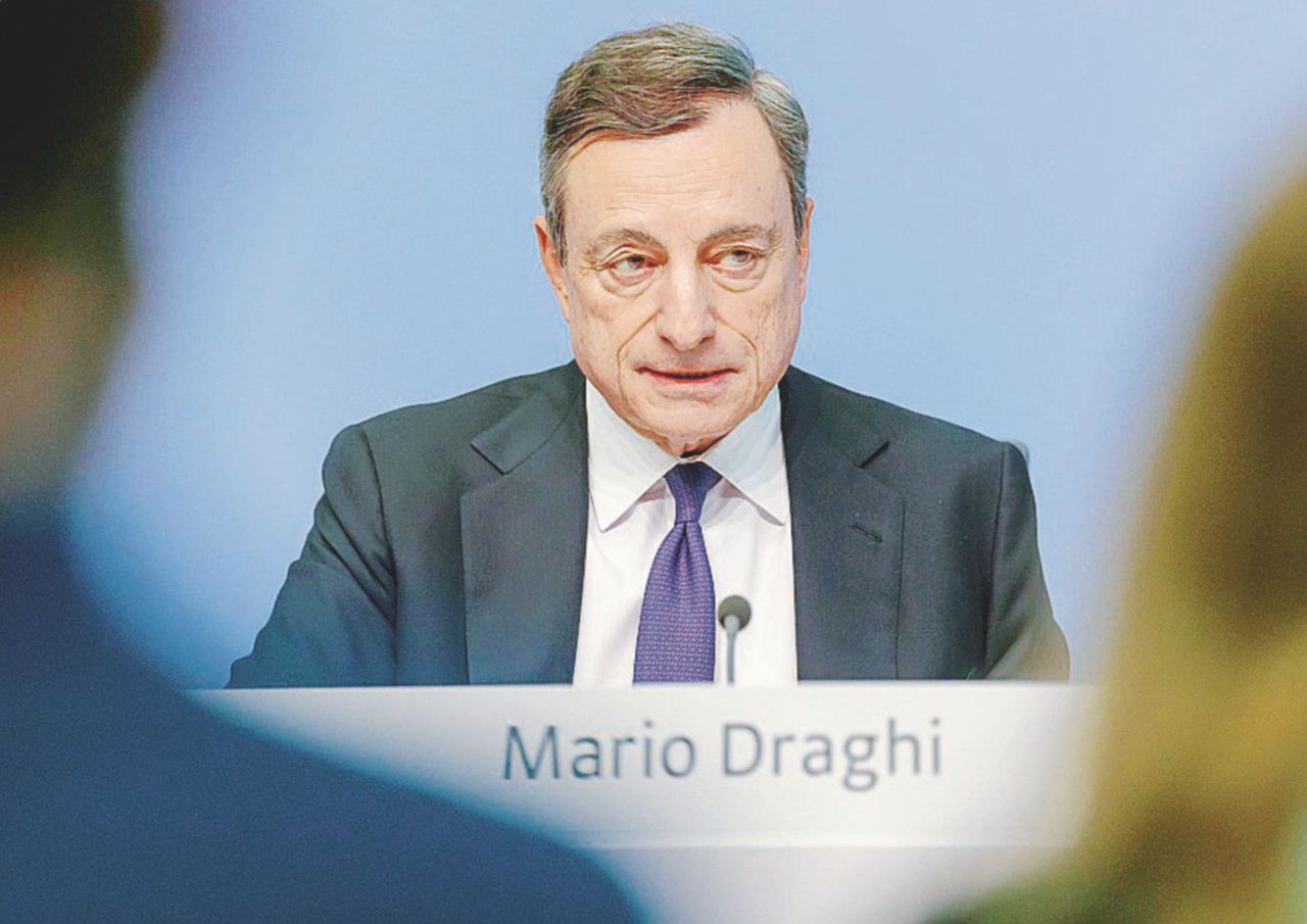 Addio Qe - Il piano di acquisto di titoli di Mario Draghi sta per finire - Ansa La minaccia per i gialloverdi è la fine degli acquisti Bce