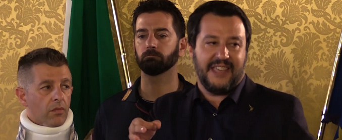 Copertina di Migranti, Salvini: “Sbarchi? Malta non può dire sempre no”. Poi il distinguo sulle Ong: “Alcune fanno volontariato, altre affari”
