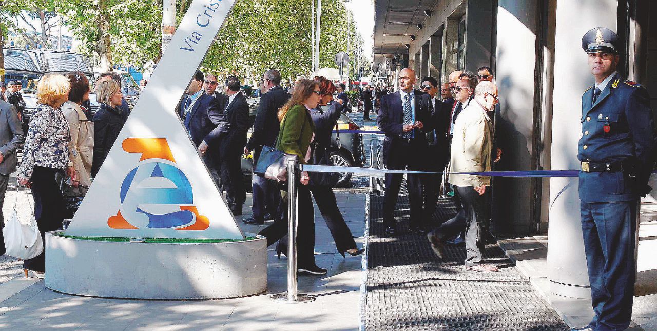 Ministri - Anche la rottamazione delle cartelle nei piani . In basso, Di Maio (Lavoro) e Giovanni Tria (Economia) - Da spesometro a flat tax. I numeri del nuovo fisco