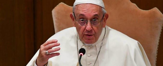 Papa Francesco: “Insostenibile accusare i migranti di tutti i mali. Corruzione e xenofobia sono vergogna politica”