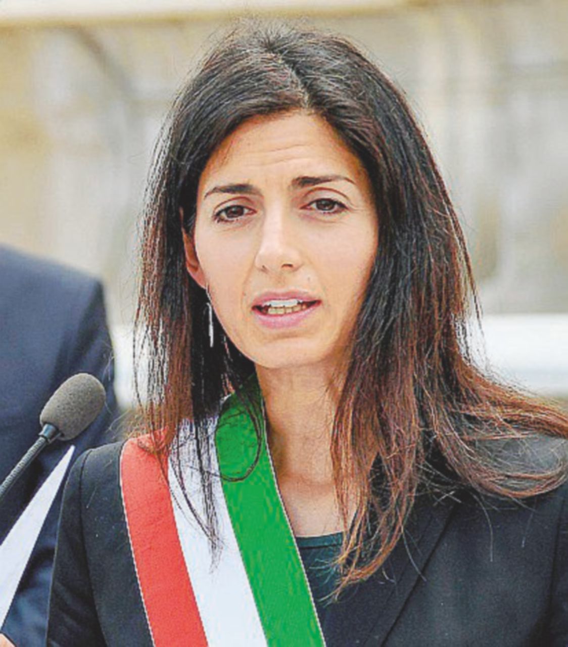 Sindaca - Virginia Raggi - Ansa Due municipi votano sulla Raggi: al voto vanno in oltre 330 mila