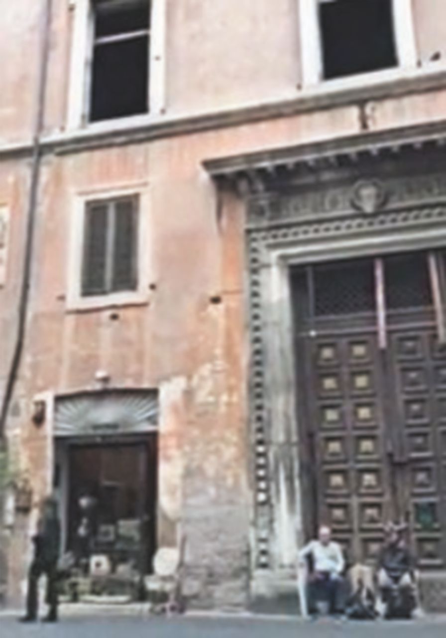 Artisti occupano palazzo Nardini contro la vendita Artisti occupano palazzo Nardini contro la vendita