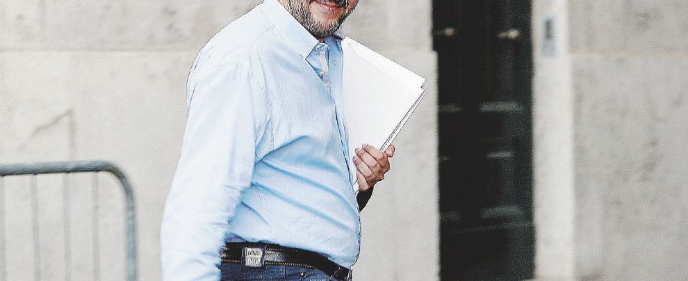 Sbarchi in aumento, Salvini: “Porti chiusi” Sbarchi in aumento, Salvini: “Porti chiusi”