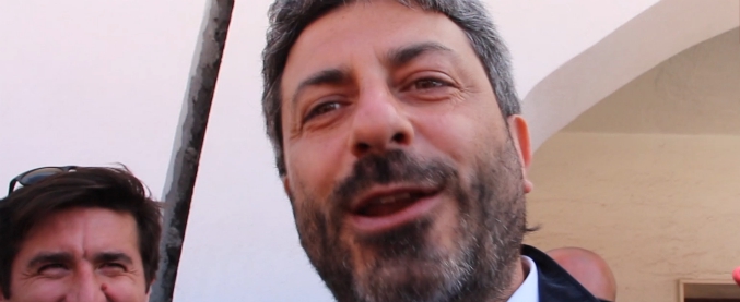 Copertina di Aquarius, Fico: “L’Italia non può gestire questa situazione da sola. L’Europa ci deve aiutare”