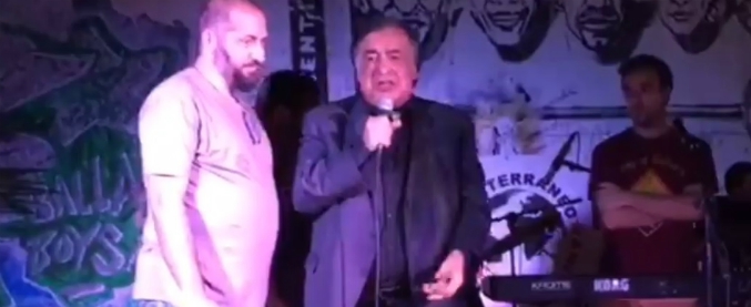 Copertina di Aquarius, il sindaco Orlando: “Criminale nazista chi non capisce che c’è una sola razza. Salvini ministro scimunito”