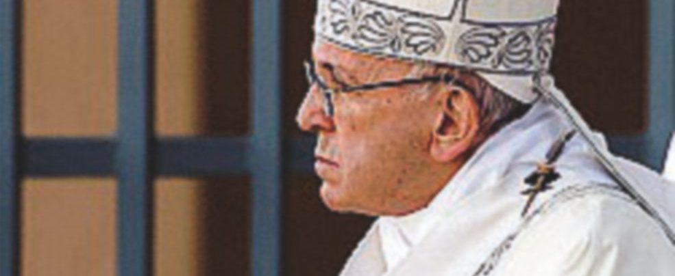 - Papa Francesco - Abusi sessuali in Cile, il Papa accetta le dimissioni di 3 vescovi