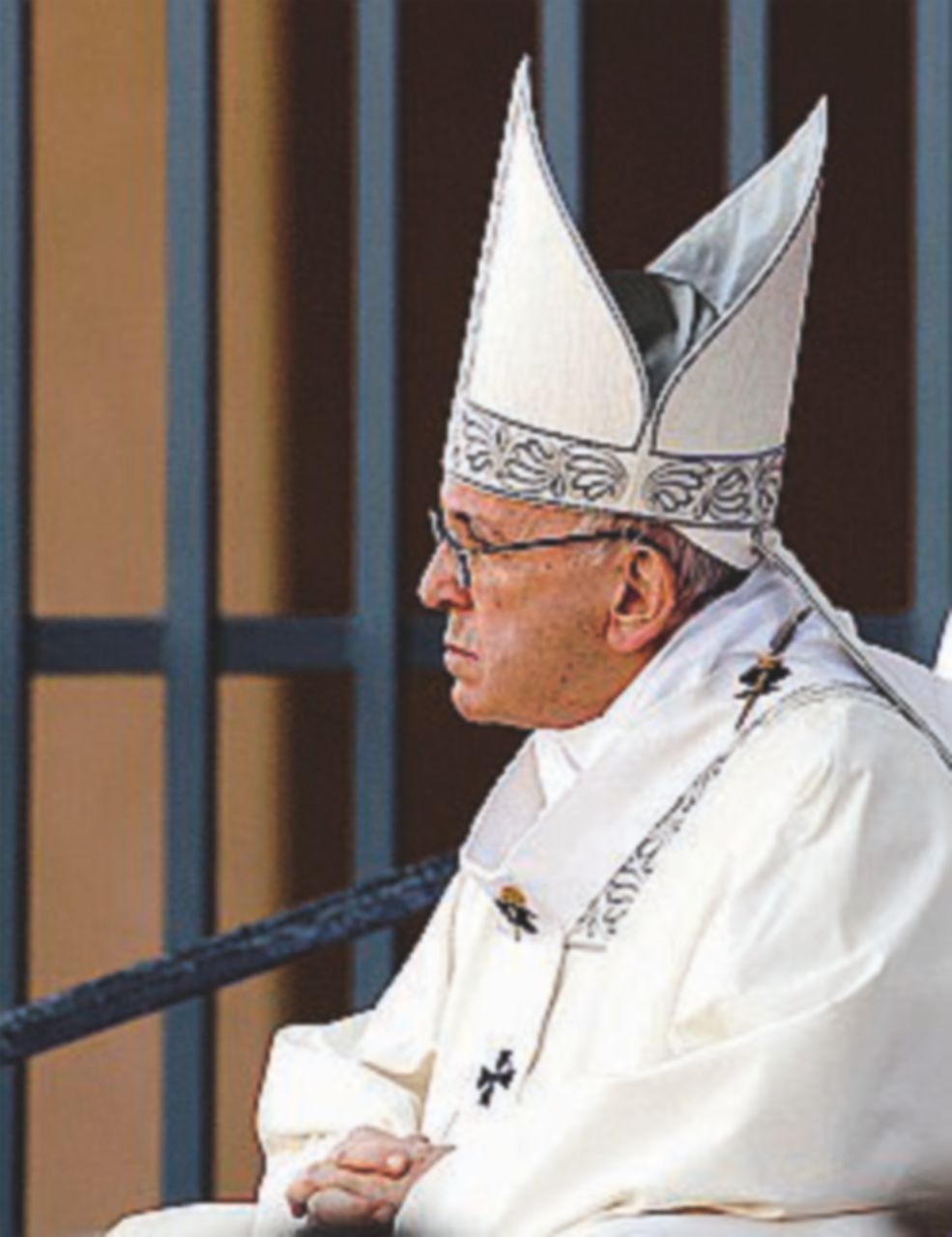 - Papa Francesco - Abusi sessuali in Cile, il Papa accetta le dimissioni di 3 vescovi