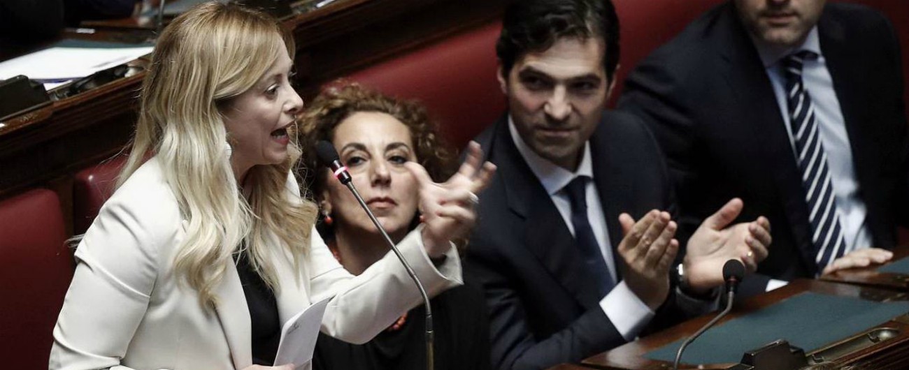 Senato, il gruppo di Fratelli d’Italia è considerato opposizione: potrebbe rientrare per la presidenza del Copasir