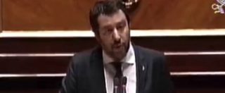 Copertina di Aquarius, Salvini: “Bisogna fermare business degli avvocati d’ufficio che fanno i milioni sulla pelle degli immigrati”