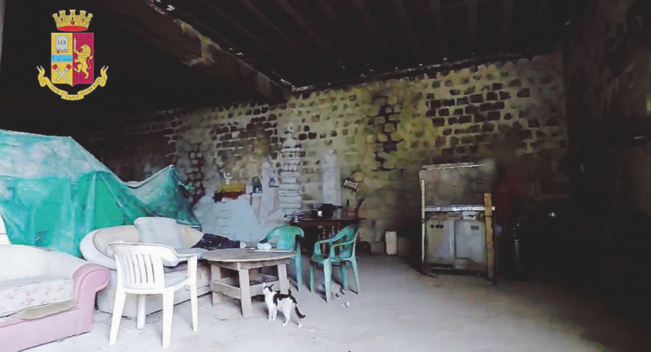 Copertina di “Ehi, Venerdì”. Gli schiavi privati pure del nome