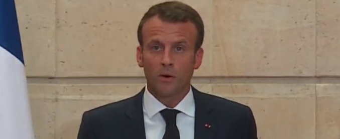 Copertina di Migranti, Macron: “Asse Roma-Berlino-Vienna? Diffido di queste formule. Mai portato fortuna nella storia”