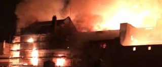 Copertina di Glasgow, nuovamente in fiamme l’istituto d’arte di Mackintosh già devastato dalle fiamme nel 2014