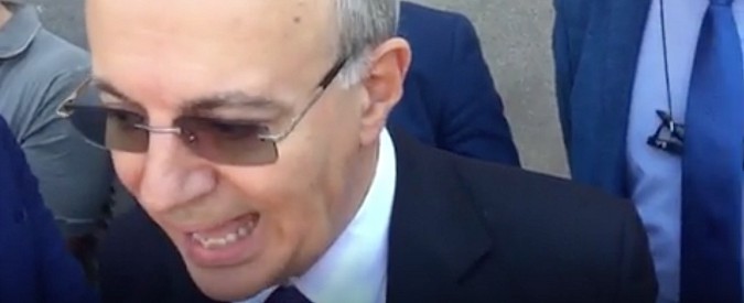 Copertina di Migranti, Pm Zuccaro: “Ong parte di un sistema sbagliato. Si affida la porta di ingresso all’Ue ai trafficanti”