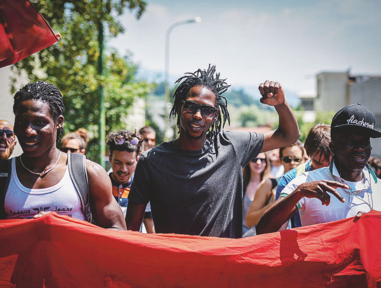 Copertina di L’“altra” Pontida: l’unico ad aver paura è il sindaco