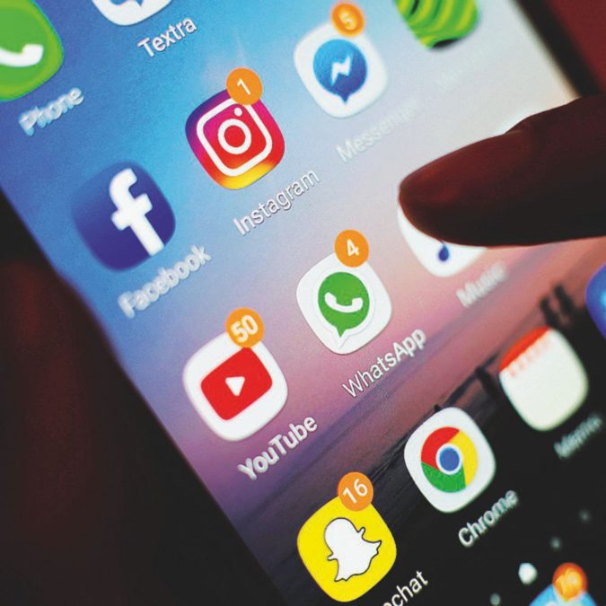 L’ultima versione - L’app permette di non dover più tenere premuto il tasto del microfono - LaPresse Il male assoluto delle note audio di Whatsapp: ridateci il telefono
