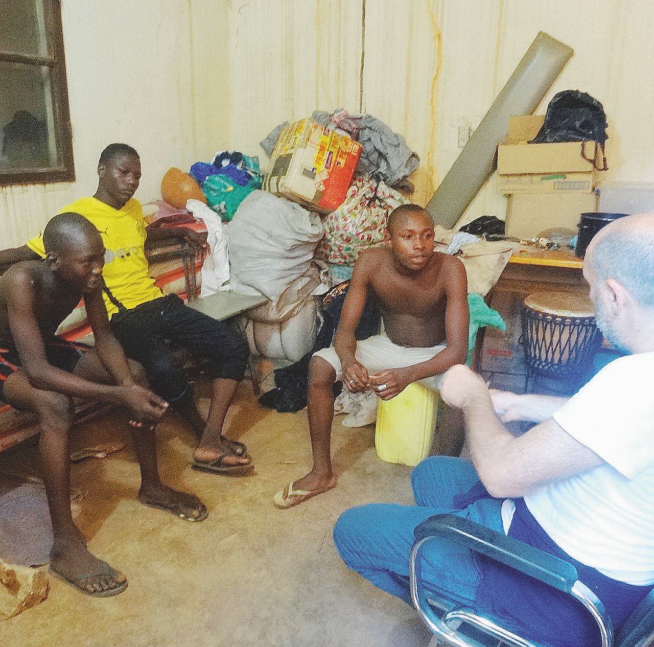 “Io, baby-soldato agli inferi per i soldi di Boko Haram” “Io, baby-soldato agli inferi per i soldi di Boko Haram”