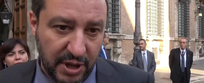 Rom, Salvini: “Non è la priorità del Paese. Censimento su base etnica? Nei campi potrebbero esserci eschimesi”