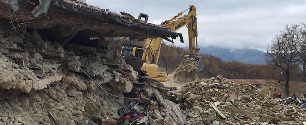 Terremoto, 5 a processo per crollo case popolari di Amatrice. “Costruite con materiali inadeguati e pilastri sottili”
