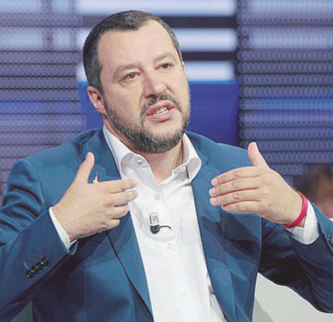 Copertina di Il Salvini del giorno: attacco a Saviano