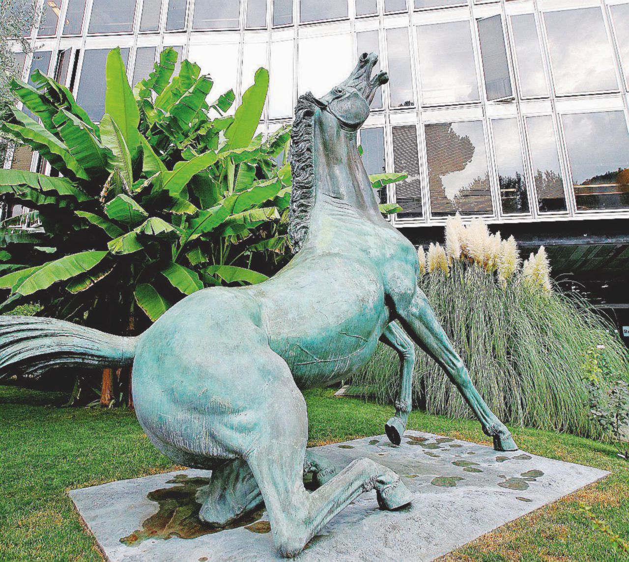 Copertina di Vertici Rai, l’asse gialloverde con B. escluderà il Pd