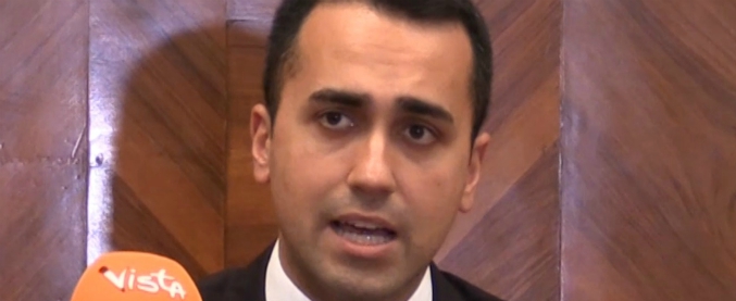 Copertina di Sciopero benzinai revocato, Di Maio: “Fatturazione elettronica quando le categorie saranno pronte”
