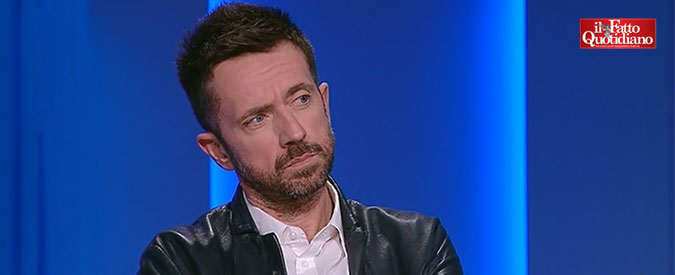 Copertina di Pd, Scanzi: “Non basta cambiarne il nome, sarebbe solo maquillage. Va trovata classe dirigente nuova”